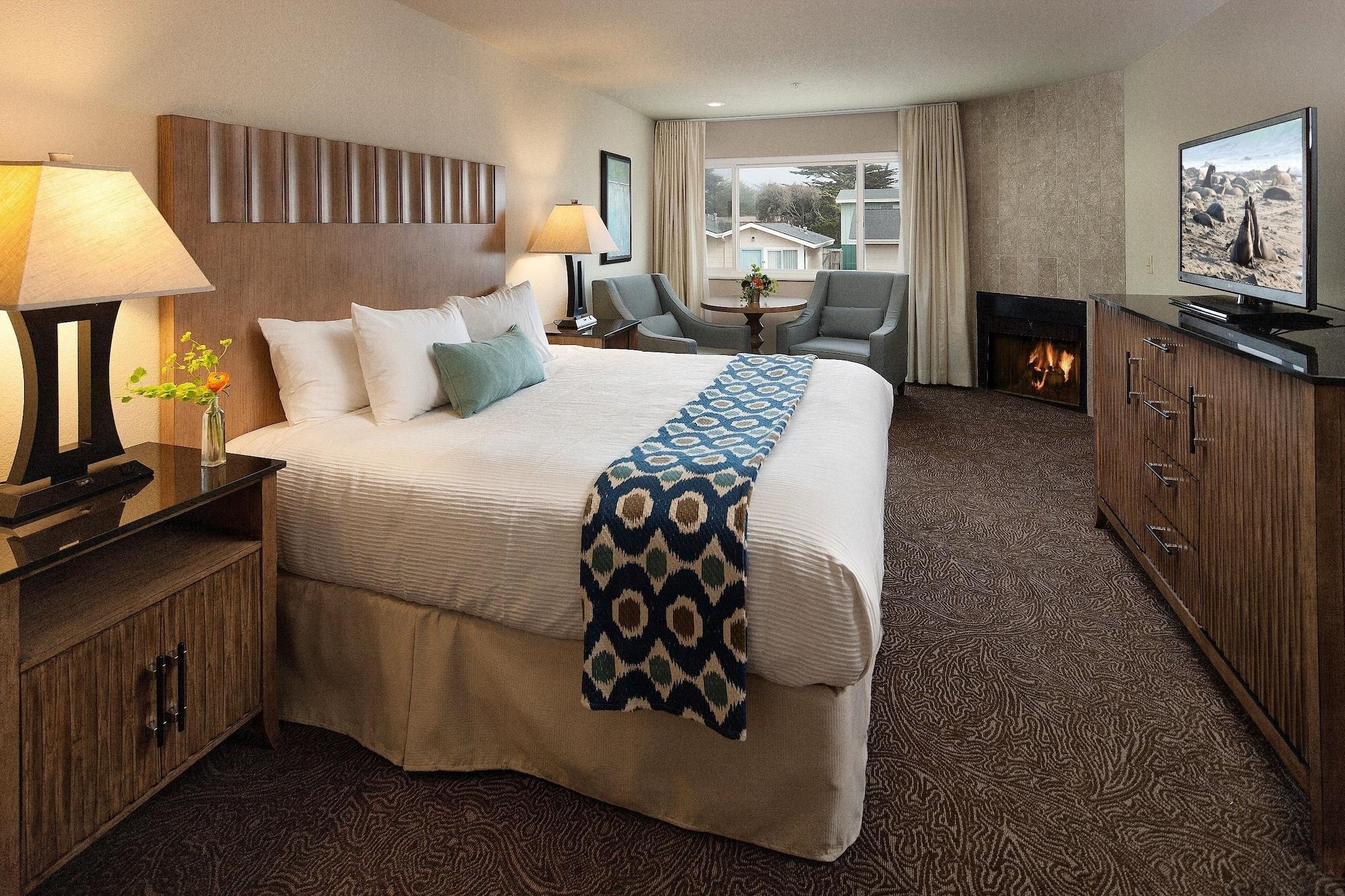 Cambria Landing Inn And Suites מראה חיצוני תמונה