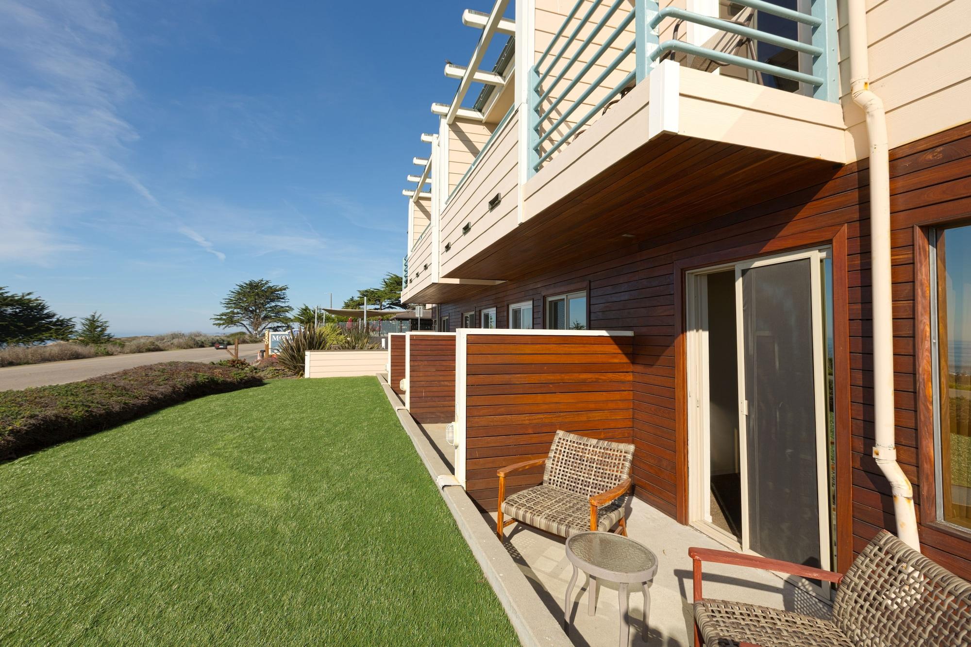 Cambria Landing Inn And Suites מראה חיצוני תמונה