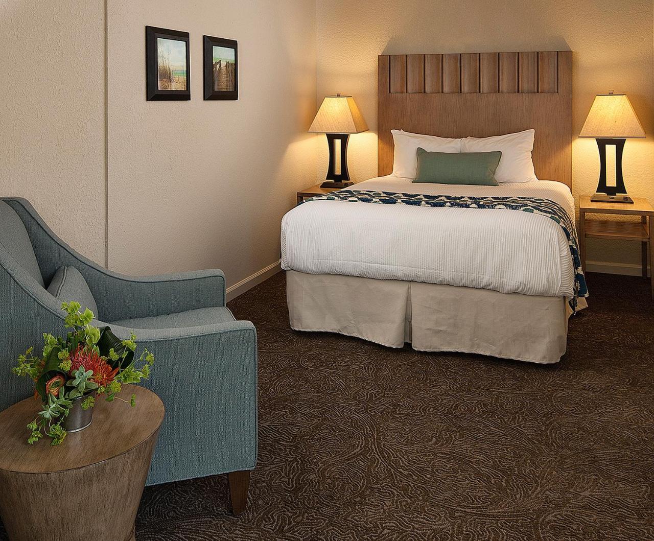 Cambria Landing Inn And Suites מראה חיצוני תמונה